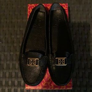 Leather shoes